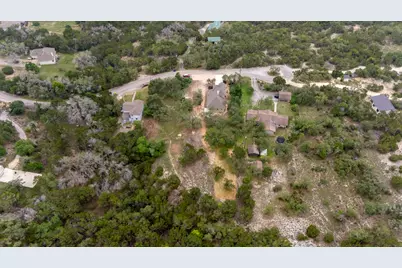 112 Twin Creek Circle, Dripping Springs, TX 78620 - Photo 36