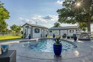 413 Co Rd 410, Buckholts, TX 76518 - Photo 20