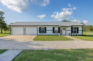 413 Co Rd 410, Buckholts, TX 76518 - Photo 32