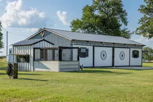 413 Co Rd 410, Buckholts, TX 76518 - Photo 38