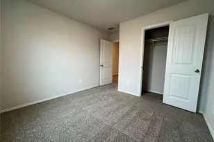 221 Wirecrested Dr, Lockhart, TX 78644 - Photo 22