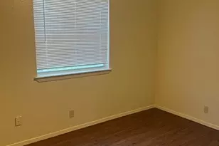 501 Hedgewood Dr, Georgetown, TX 78628 - Photo 12