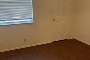 501 Hedgewood Dr, Georgetown, TX 78628 - Photo 10