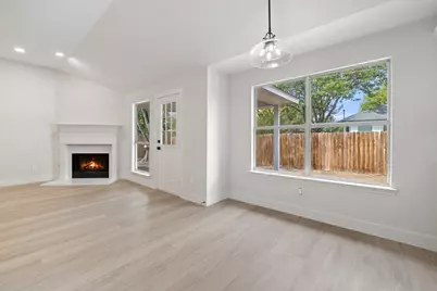 1006 Cottonbowl Drive, Taylor, TX 76574 - Photo 12