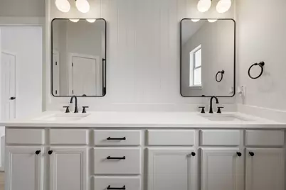 1006 Cottonbowl Drive, Taylor, TX 76574 - Photo 18