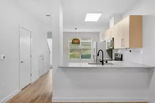 7805 Cooper Ln, Austin, TX 78745 - Photo 10