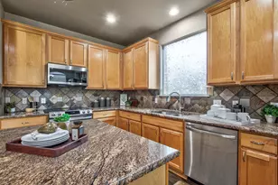 915 Mesquite Hollow Pl, Round Rock, TX 78665 - Photo 8