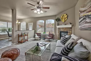 915 Mesquite Hollow Pl, Round Rock, TX 78665 - Photo 6