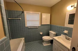 307 E 38th St, Austin, TX 78705 - Photo 8