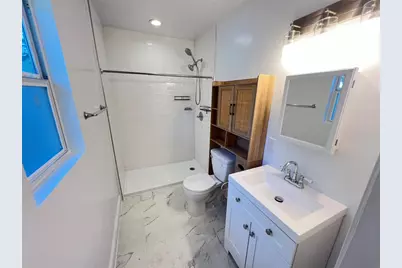 307 E 38th Street, Austin, TX 78705 - Photo 12