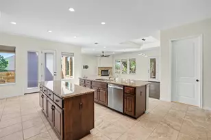 1020 Winding Way Dr, Georgetown, TX 78628 - Photo 10