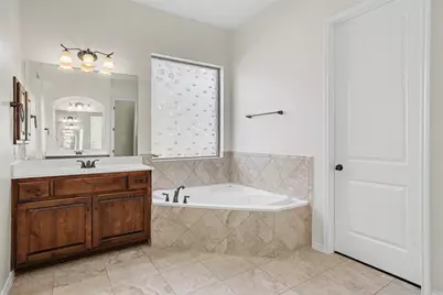 1020 Winding Way Drive, Georgetown, TX 78628 - Photo 18