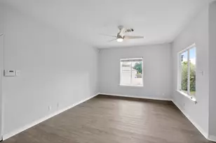 15109 S Flamingo Dr S, Austin, TX 78734 - Photo 12