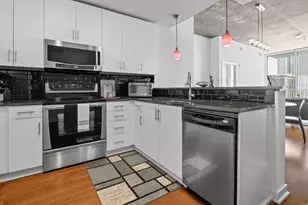 360 Nueces St, Austin, TX 78701 - Photo 16