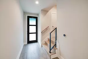 4402 Authentic Dr, Austin, TX 78731 - Photo 16