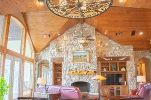 2810 Bridlewood Ranches Dr, San Marcos, TX 78666 - Photo 10