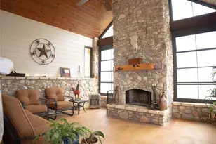 2810 Bridlewood Ranches Dr, San Marcos, TX 78666 - Photo 22