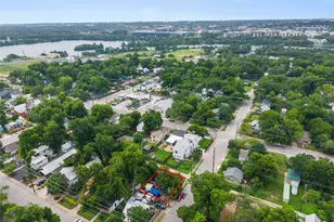 67 Anthony St, Austin, TX 78702 - Photo 4