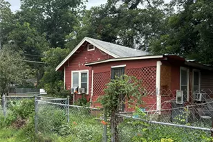 67 Anthony St, Austin, TX 78702 - Photo 8
