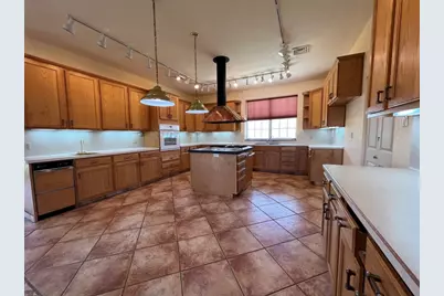 333 County Road 497, Taylor, TX 76574 - Photo 8