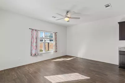 14405 Boomtown Way, Elgin, TX 78621 - Photo 6