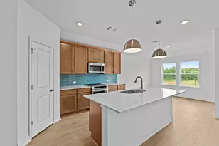 261 Rivers Edge Dr, Georgetown, TX 78628 - Photo 12