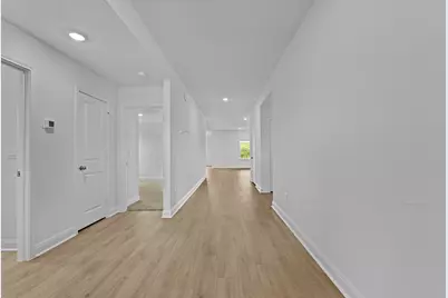 261 Rivers Edge Drive, Georgetown, TX 78628 - Photo 2