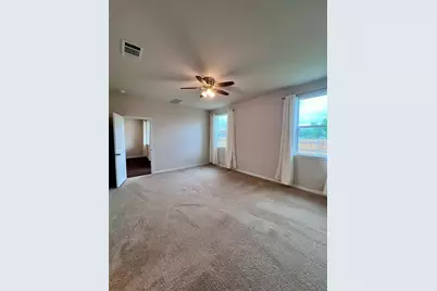 944 Vogel Drive, Georgetown, TX 78626 - Photo 12