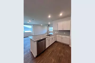 944 Vogel Drive, Georgetown, TX 78626 - Photo 4