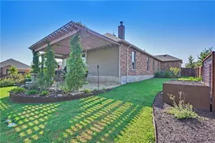 302 Alamosa Dr, Georgetown, TX 78626 - Photo 34