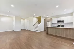 17012 Marsh Wren Pass Dr, Pflugerville, TX 78660 - Photo 2