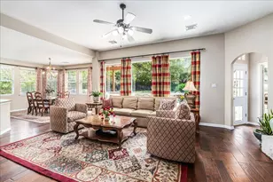 58 Cottondale Rd, The Hills, TX 78738 - Photo 6