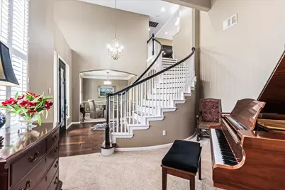 58 Cottondale Road, The Hills, TX 78738 - Photo 4