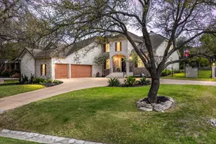 58 Cottondale Rd, The Hills, TX 78738 - Photo 2