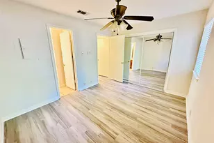 6810 Deatonhill Dr, Austin, TX 78745 - Photo 18