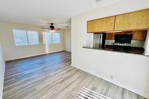 6810 Deatonhill Dr, Austin, TX 78745 - Photo 6