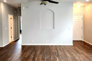 107 Holmstrom St, Hutto, TX 78634 - Photo 4