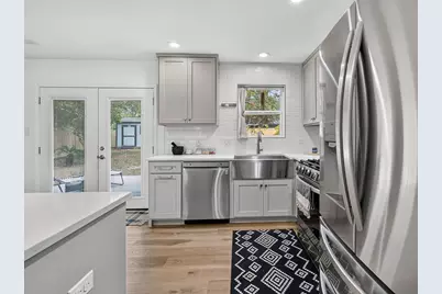 204 Chippendale Avenue, Austin, TX 78745 - Photo 12