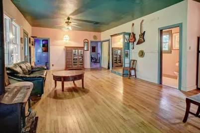 1905 Main Street, Bastrop, TX 78602 - Photo 8