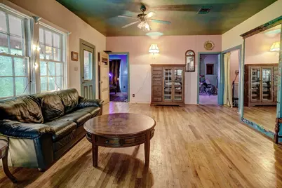 1905 Main Street, Bastrop, TX 78602 - Photo 6