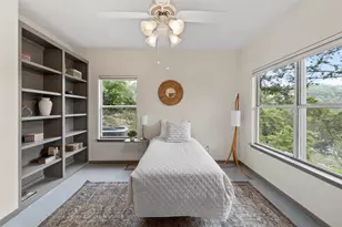 701 Yaupon Valley Rd, West Lake Hills, TX 78746 - Photo 32