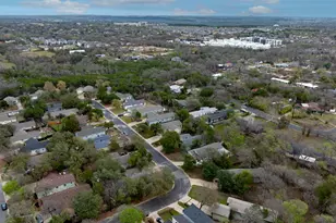 4607 Cedar Point Dr, Austin, TX 78723 - Photo 20