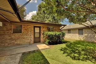 8516 Hathaway Dr, Austin, TX 78757 - Photo 4