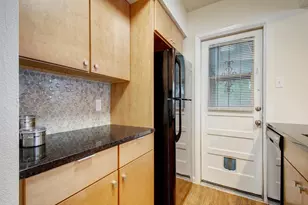 8516 Hathaway Dr, Austin, TX 78757 - Photo 10