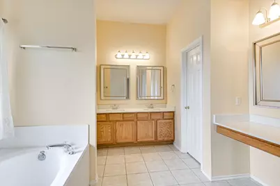802 Sykes Court, Pflugerville, TX 78660 - Photo 18