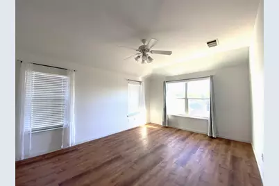 1218 Heritage Park Drive, Cedar Park, TX 78613 - Photo 8