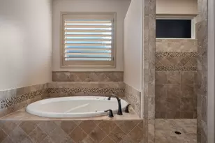 204 Overlook Ct, Georgetown, TX 78628 - Photo 18