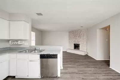 11907 Alpheus Avenue #D, Austin, TX 78759 - Photo 8