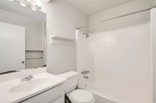 11907 Alpheus Ave, Austin, TX 78759 - Photo 20