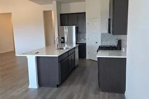 141 Pendleton Dr, Kyle, TX 78640 - Photo 4